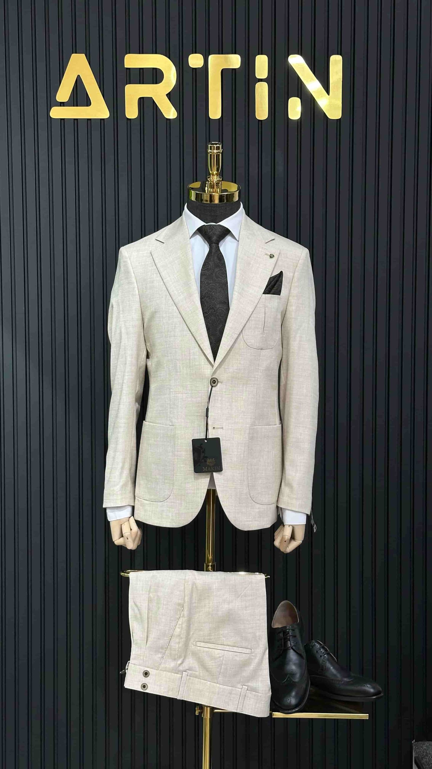 کت و شلوار مکین