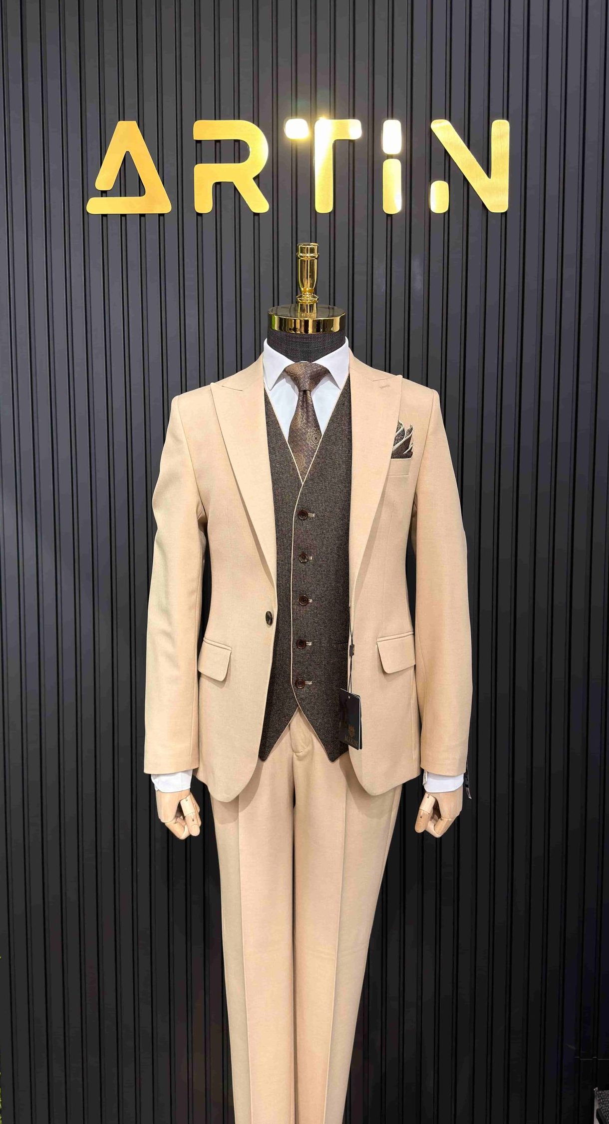 کت و شلوار مکین