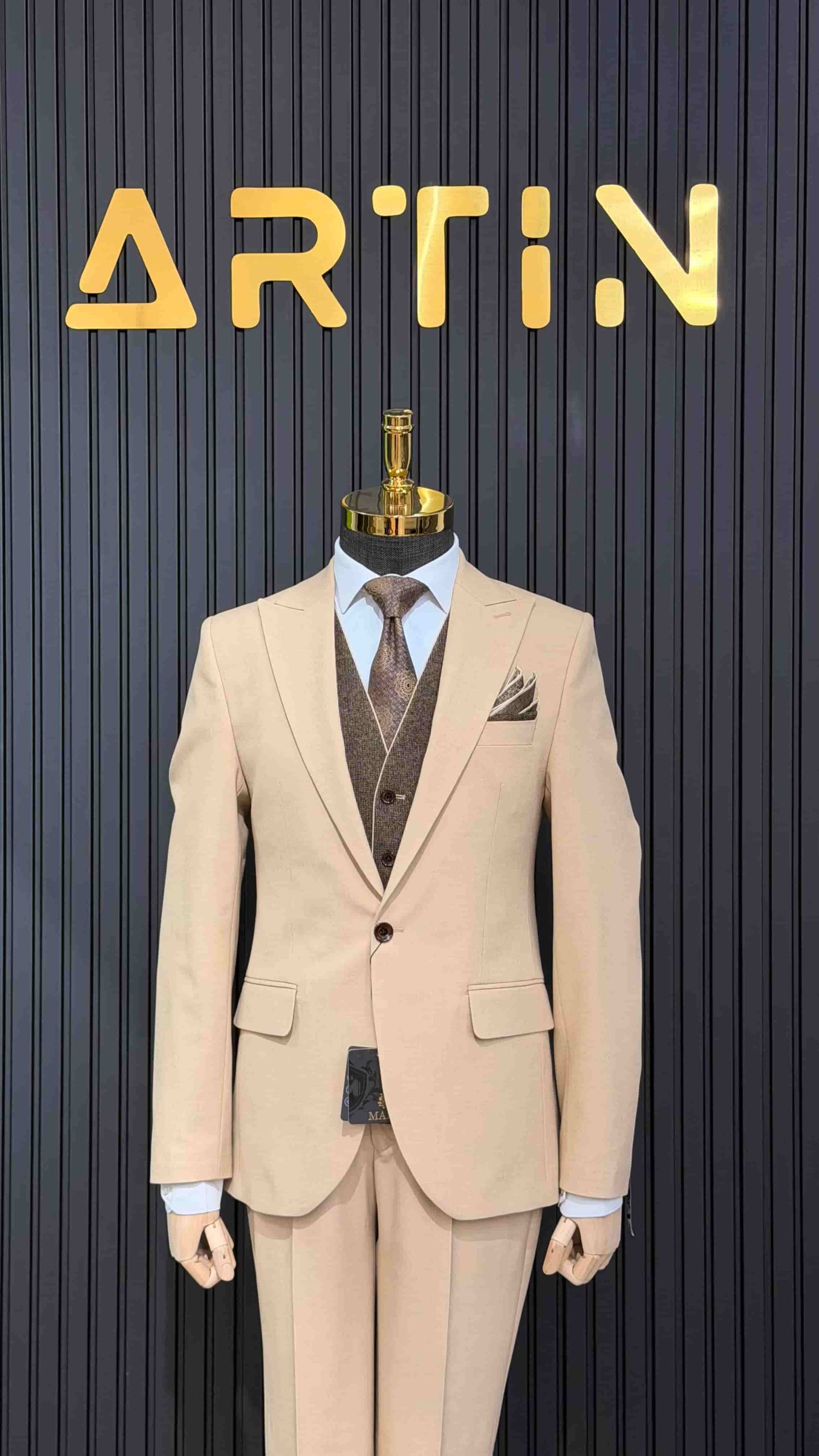 کت و شلوار مکین